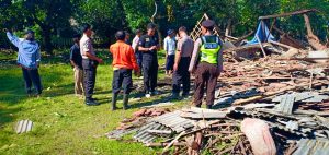 Angin Puting Beliung Di Bekasi Terjang 157 Rumah