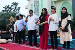 Si Doel Buka Puasa Bersama 3000 Penggemar di Bekasi
