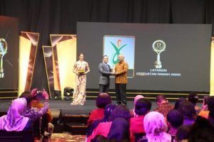 RSUD Kota Bekasi Terima Penghargaan Pelayanan Kesehatan Ramah Anak