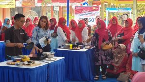PLN UP3 Bekasi Sosialisasi Kompor Induksi Bareng Cheff Nanda Young