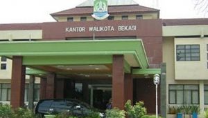 Wali Kota Tegaskan Kendaraan Tamu Berplat Hitam Diperbolehkan Masuk Pemkot