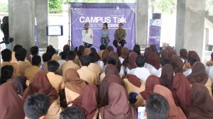UMB Edukasi SMAN 7 Bekasi soal Sampah Plastik