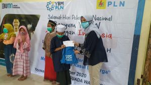 Momen HPN, PLN UP3 Bekasi Sambangi Pelaku UMKM dan Yayasan Yatim Piatu
