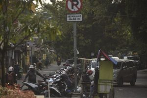 Pemkot Bekasi Tanggapi Viral Parkir Gratis Indomaret di Kota Bekasi