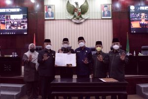 Paripurna Awal Tahun 2022 DPRD Kota Bekasi Sahkan 2 Perda, Bentuk Pansus