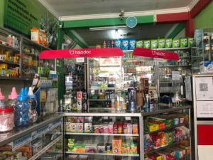 Taat Aturan Kemenkes, Apotek di Bekasi Setop Jual Obat Sirup