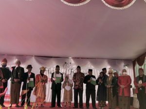 Demi Status Hukum, 187 Pasangan Nikah Massal