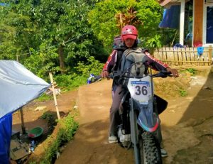 Berbekal Motor Trail, IMI Terus Kirim Bantuan ke Pelosok Cianjur