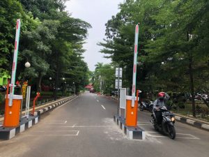 Ketua Komisi 1 DPRD Soroti Pemkot Bangun Palang Parkir Otomatis