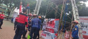 Skill Competition Damkar, Petugas Tampilkan Lomba Ladder Pitching