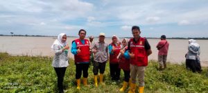 Dinas Kesehatan Bantu Korban Banjir