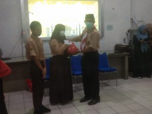 Bangun Kepedulian, Siswa SMKN 5 Santuni Yatim dan Piatu