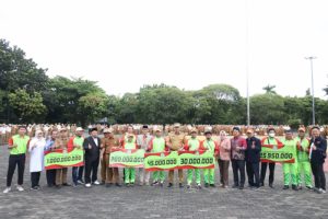 Pemkot Serahkan Bonus PORPROV Jabar XIV Tahun 2022 