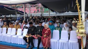 Tiga Ratus Pasangan Nikah Massal, Ridwan Kamil: Di Jabar Banyak Pasangan Terkendala Biaya Nikah