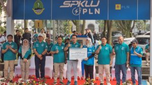 Bangun Masa Depan Lebih Baik, PLN Grup Kolaborasi dengan Pemprov Jabar Gelar Konvoi Kendaraan Listrik