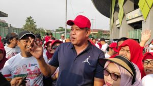 Ribuan Simpatisan Ganjar Senam di CFD Kota Bekasi