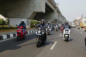 Pimpin Transisi Kendaraan Listrik, PLN di 2024 Targetkan 100 Persen Operasional Pakai Molis