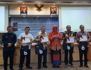 Dinas Arsip dan Perpusda Sabet Penghargaan Kategori A Jabar