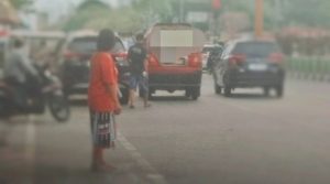 Bawaslu Ingatkan Caleg Jangan Pasang Poster di Angkot