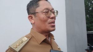 Camat Pondok Gede Ngaku Kaget Usai Foto Jersey Nomor 2 Viral
