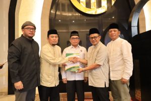 Pj. Wali Kota Tarling di Masjid Nurani Kranji