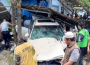 Dua Mobil Tertabrak Kereta Api di Bulak Kapal