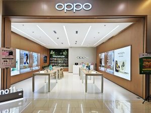 OPPO Buka Experience Store Baru di Tangerang, Kenalkan Perangkat Reno11 F dan Jam Tangan Pintar Watch X