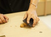 Ribuan Konsumen Buktikan Ketahanan OPPO A60 Geprek Kacang Walnut