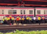 Gerbong KRL di Stasiun Bekasi Jadi Sasaran Aksi Vandalisme, KAI Beri Penjelasan 