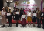 Asda II Pemkot Bekasi Hadiri Penyerahan Piala Festival Pop Singer