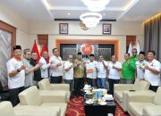 SAH! HK dan Gus Shol Dapat SK DPP PKS sebagai Pasangan Cawalkot dan Cawawalkot Bekasi