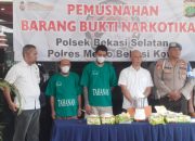 Polsek Bekasi Selatan Musnahkan 6,7 Kg Sabu dan 300 Pil Ekstasi