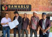 Tim Kuasa Hukum Paslon 01 Laporkan Dugaan Money Politik ke Bawaslu Kota Bekasi
