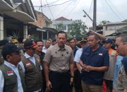 Pasca Banjir, Menteri AHY Cek Kondisi Rumah Warga di Duren Jaya