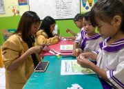 Mahasiswa Universitas Bhayangkara Ajak Murid TK Cinta Lingkungan Sejak Dini