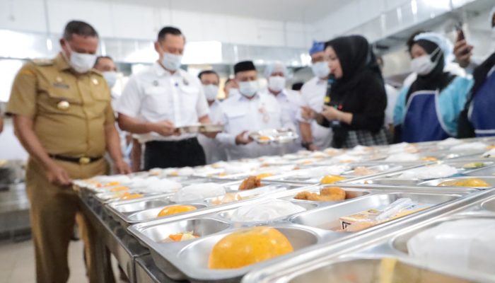 Dapur MBG Diresmikan, Wali Kota Bekasi Komitmen Jalankan Amanah Presiden