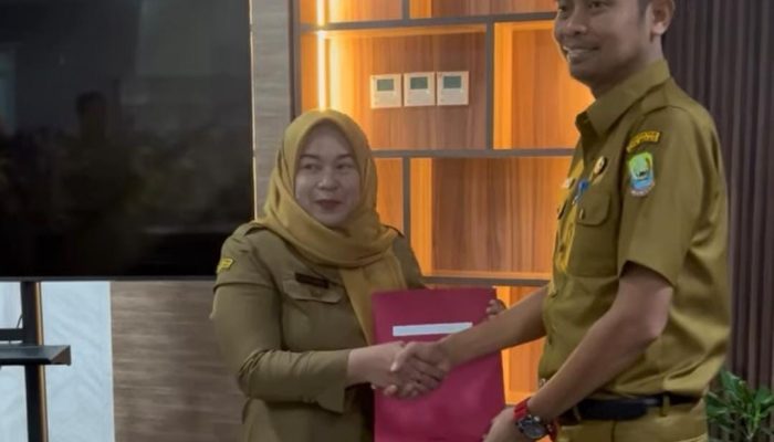 DBMSDA Kota Bekasi Serahkan SK kepada 159 PPPK