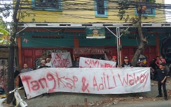 Korban Penipuan Jual Beli Vespa Demo Minta Polisi Segera Tangkap Pelaku