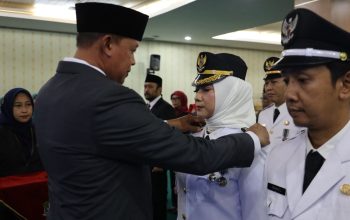 Wali Kota Bekasi Lantik 44 Pejabat, Minta Segera Tinggalkan Zona Nyaman