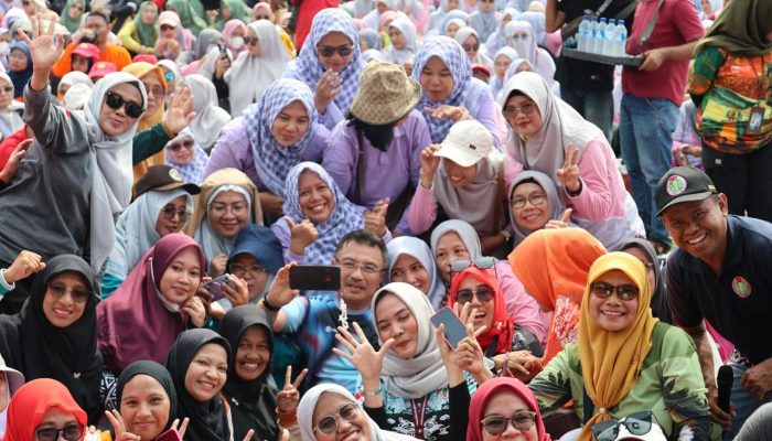 Wawali Bekasi Tekankan Peran Guru dan Komitmen Peningkatan Kesejahteraan di HUT PGRI