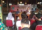 Usai Serap Aspirasi, Yenny Kristianti Gelar Workshop Fotografi untuk Anak Muda