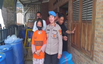 Polisi Gerebek Pabrik Rumahan Sabun Mandi Palsu di Jatimurni, Satu Pelaku Ditangkap 