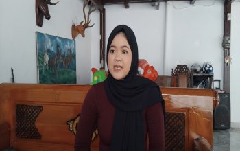 Ratu Ilpana, Mahasiswa 19 Tahun Terpilih Jadi Ketua RW Termuda di Kota Bekasi