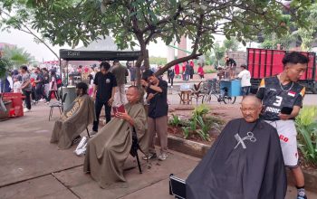 Komunitas Sedekah Cukur Giri Gelar Aksi Cukur Amal, Donasi Disalurkan untuk Korban Banjir Sumatera