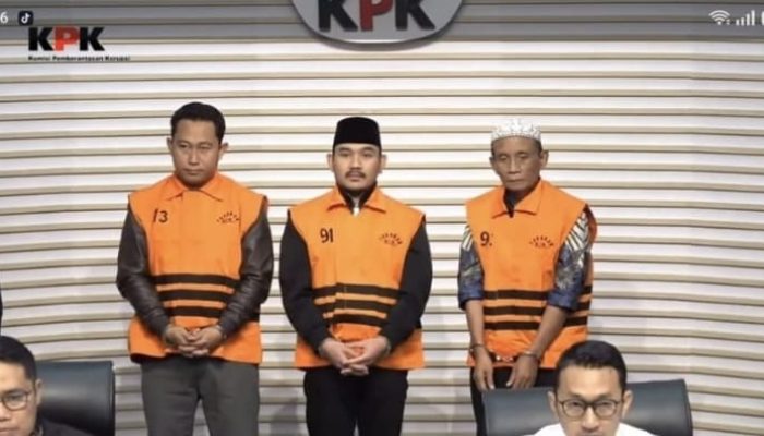 KPK Tetapkan Bupati Bekasi dan Ayahnya Tersangka Suap Proyek Infrastruktur 2026