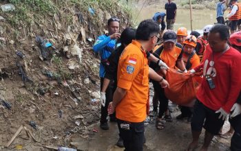 Tenggelam di Kali Bekasi, Pria 25 Tahun Ditemukan Tak Bernyawa