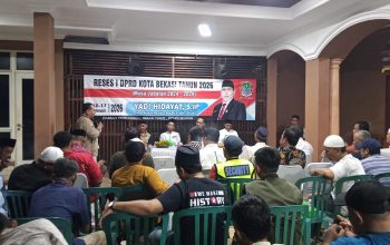 Warga Jakasetia Desak Perbaikan Jalan RH Umar Saat Reses Yadi Hidayat