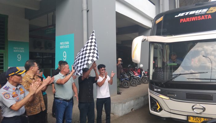 Pemkot Bekasi Lepas 1.500 Peserta Mudik Gratis,