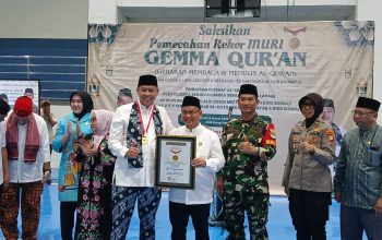Kota Bekasi Pecahkan Rekor MURI Lewat Gerakan Menulis dan Membaca Mushaf Al-Qur’an Massal