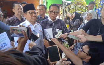 Menko PM Cak Imin Desak Perusahaan Wajib Lindungi Pekerja Lewat BPJS